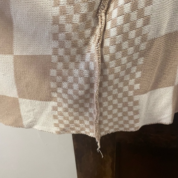 Checkered Cardigan - Picture 4 of 7